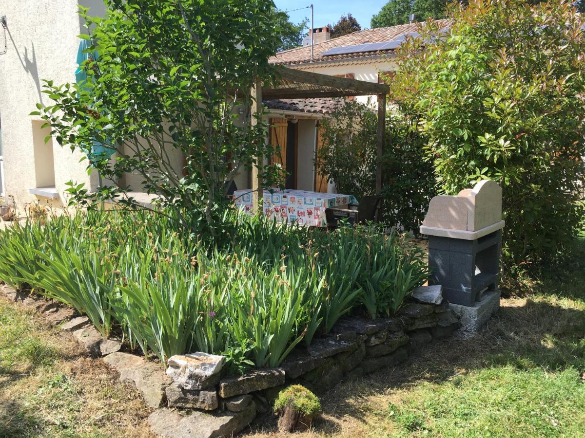 La Forestiere Pigeonnier Monclar-de-Quercy Kültér fotó